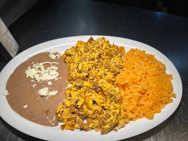 Huevos Con Chorizo.